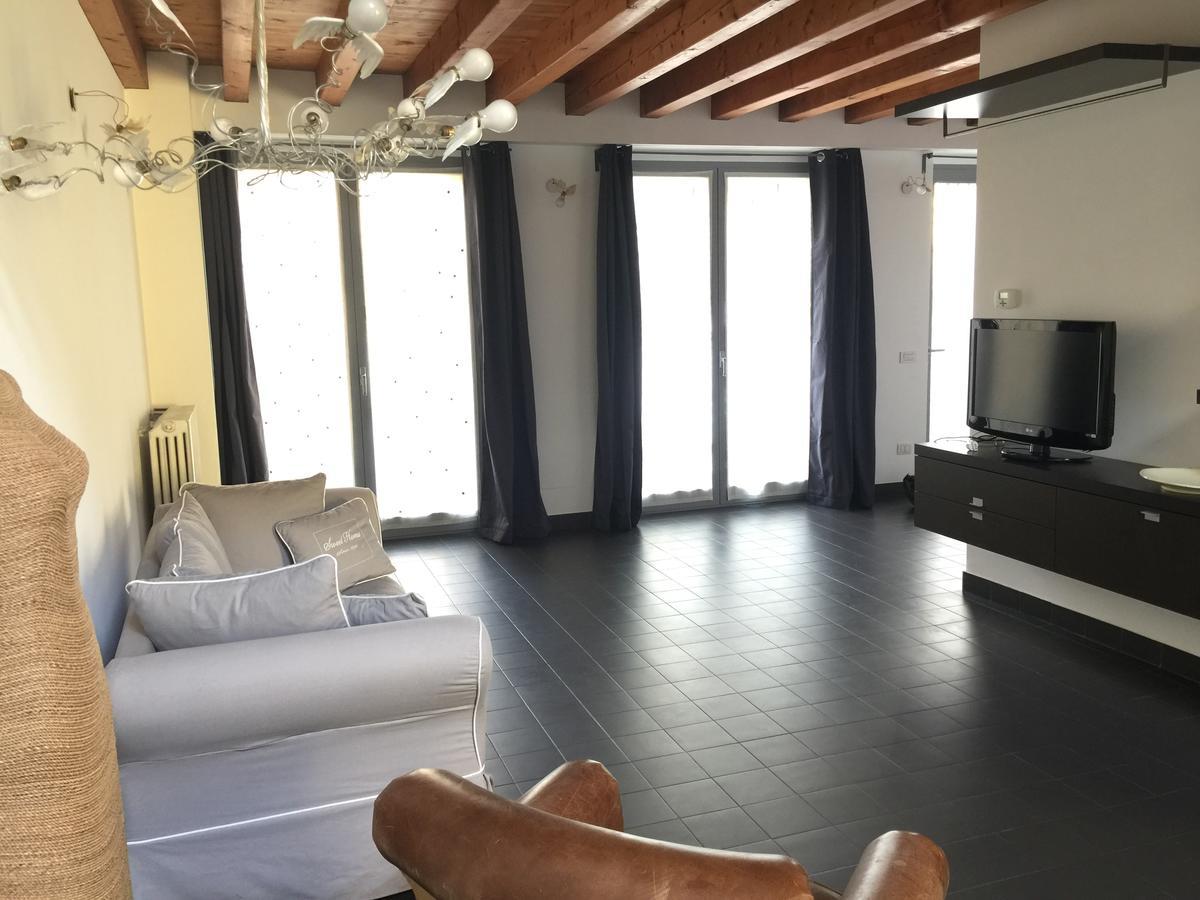 Navigli Downtown Cocco House Appartement Milaan Buitenkant foto